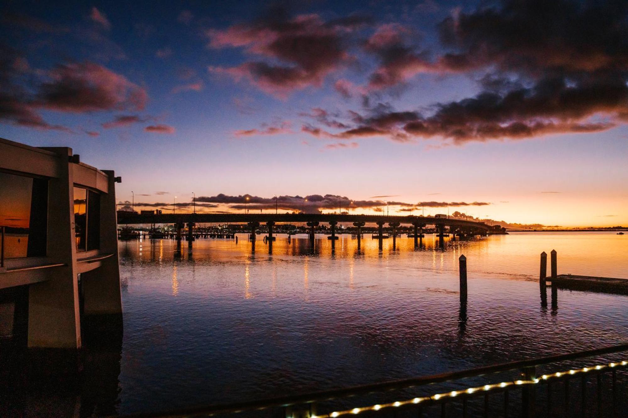 Hotel Trinity Wharf Tauranga Exteriér fotografie