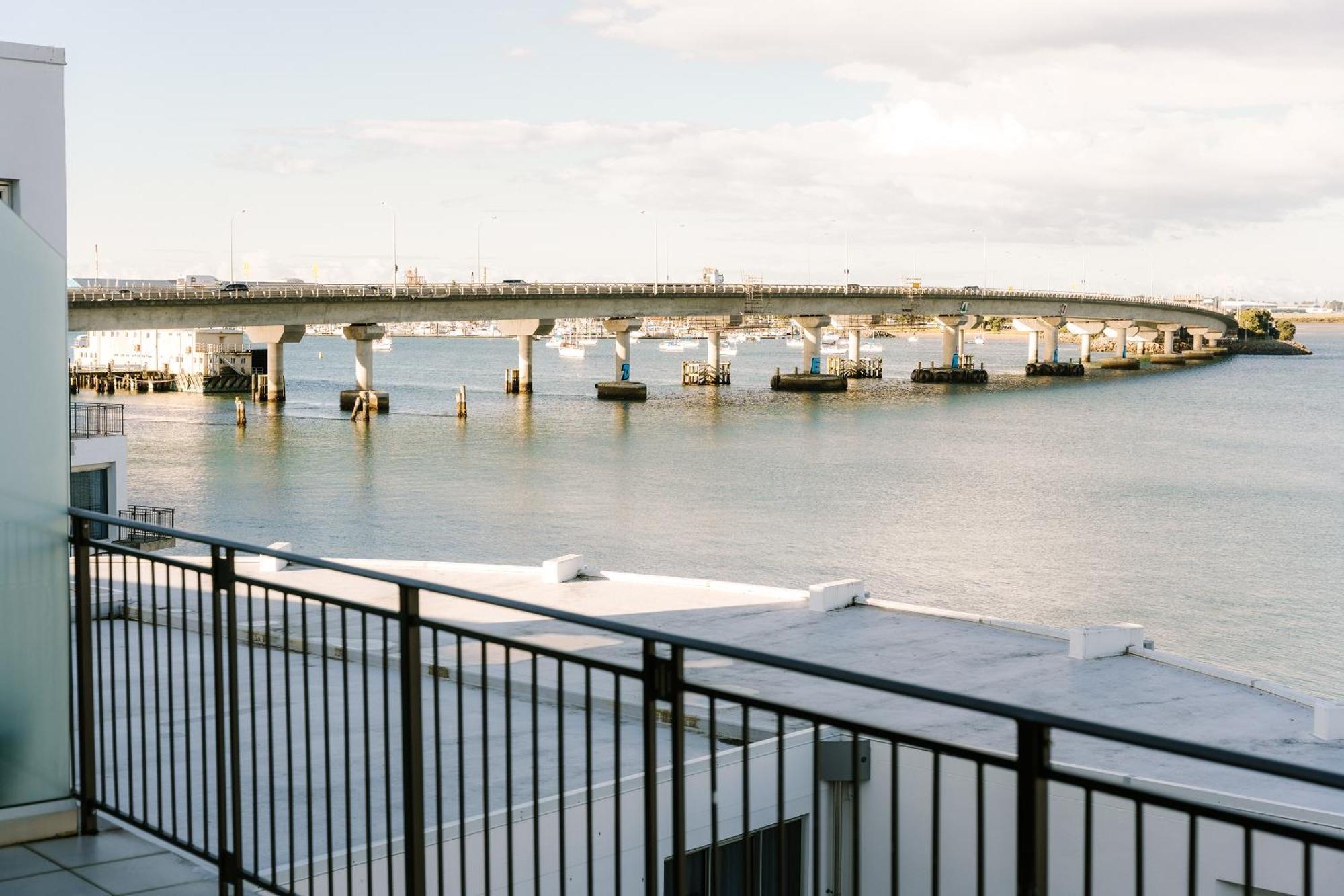 Hotel Trinity Wharf Tauranga Exteriér fotografie