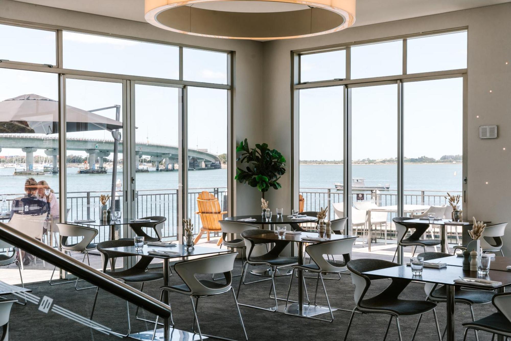 Hotel Trinity Wharf Tauranga Exteriér fotografie